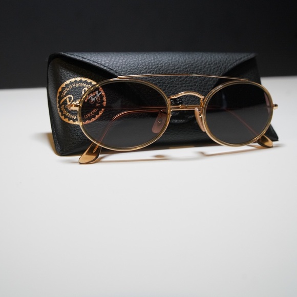 Ray- Ban shades - Picture 1 of 4